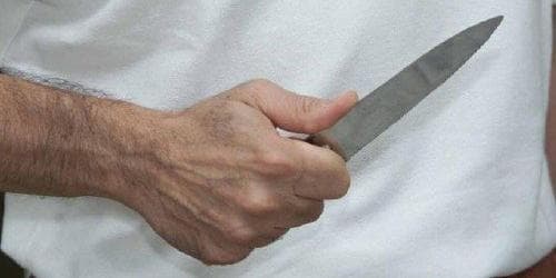Oriolo, rinvenuto con tagli di coltello alla gola