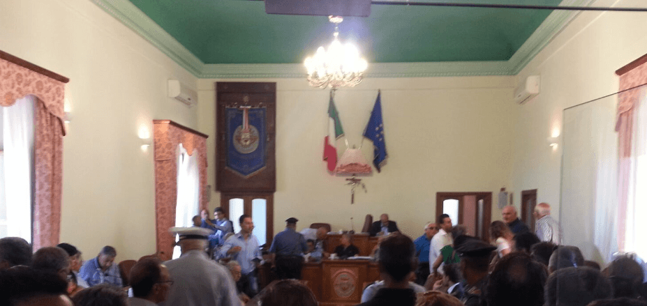 Comune Corigliano, fusione: ripristino quorum partecipativo. Referendum valido solo con il 30%