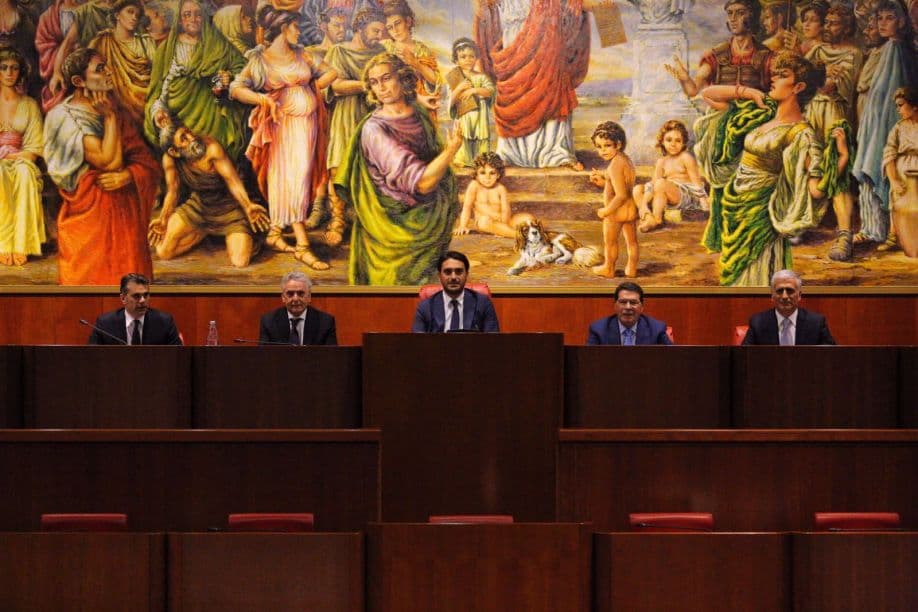 Consiglio regionale, Gentile riconfermato vicepresidente. Graziano segretario-questore