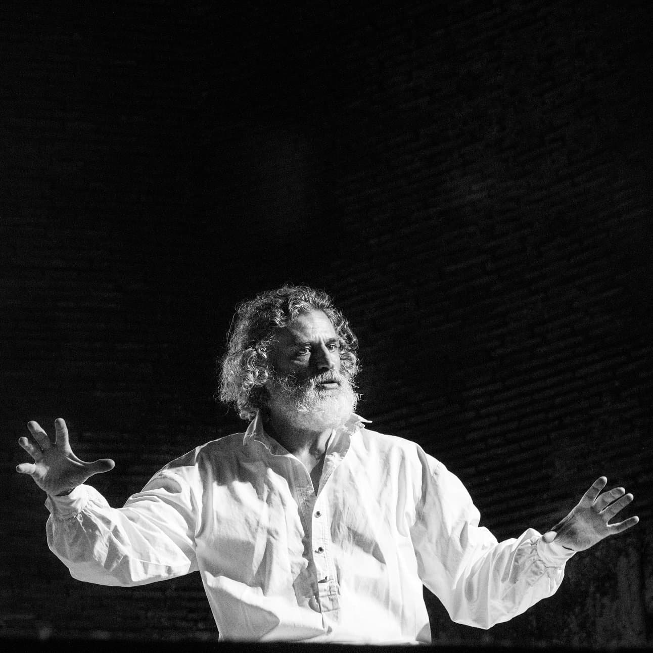 Rossano, Cinema Teatro San Marco: mercoledì 10 Enrico Lo Verso in "Uno Nessuno Centomila"