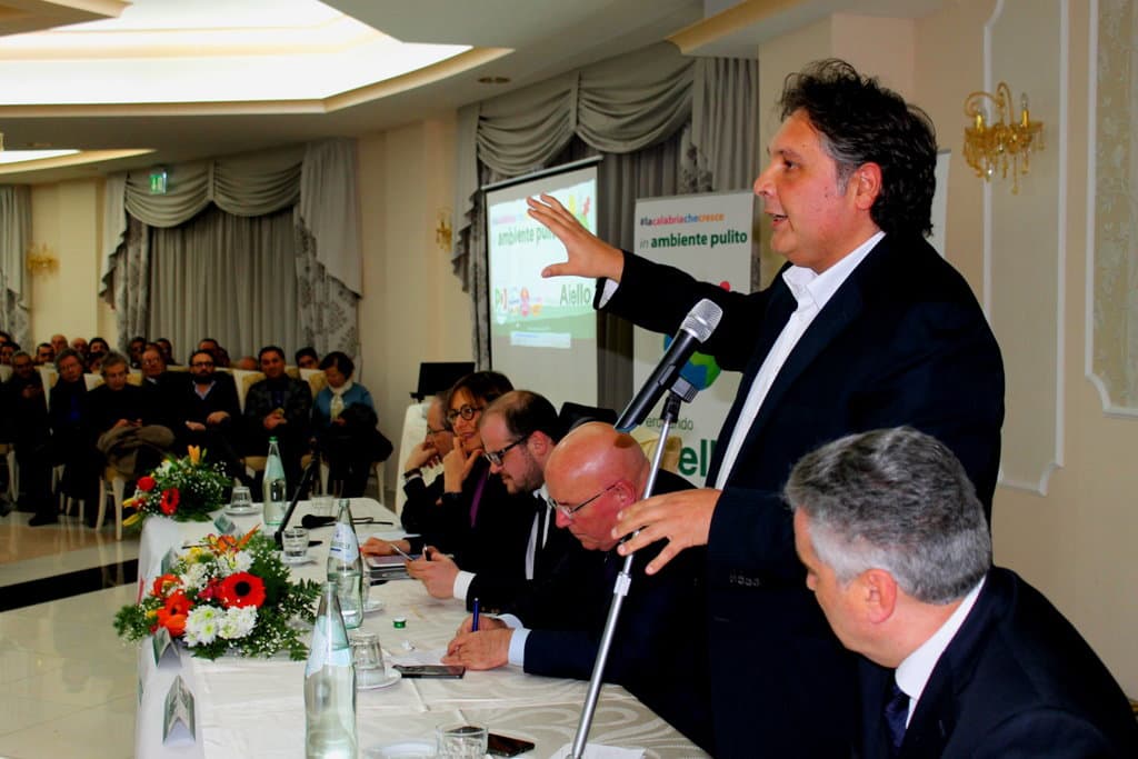 Aiello: una proposta di legge a tutela dell'informazione