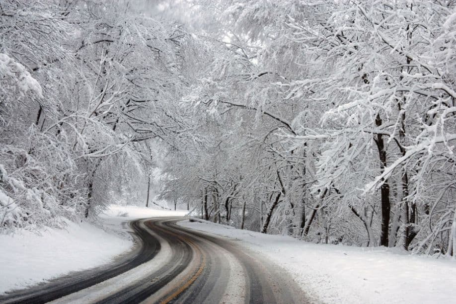 Maltempo in tutta la Calabria, neve sui rilievi