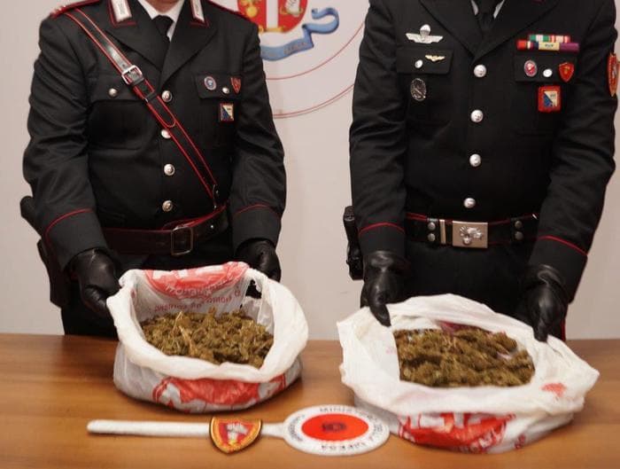 Policoro: calabrese arrestato con oltre 1 kg di marijuana