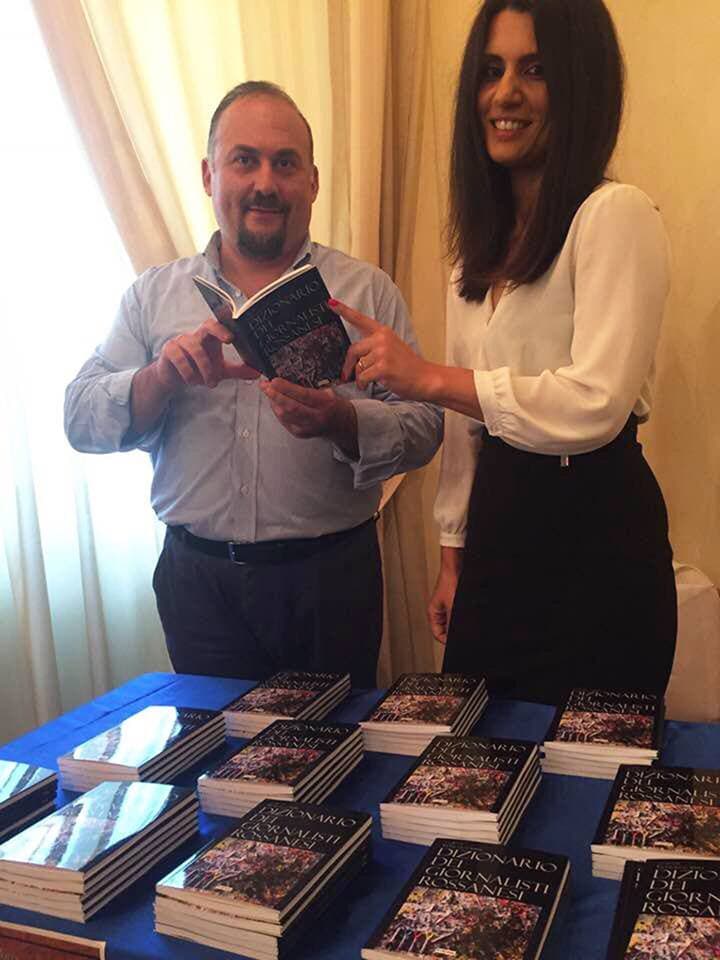 Francesco Sapia, il giornalista gentiluomo, ha presentato il libro "Dizionario dei Giornalisti Rossanesi"