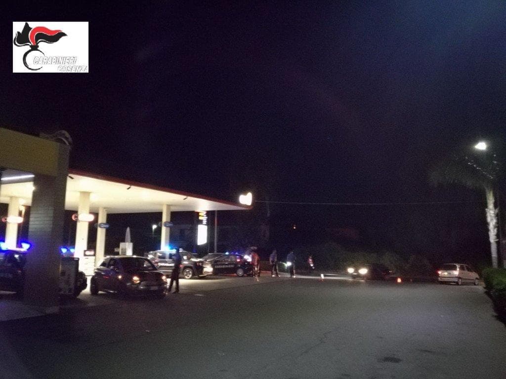 Carabinieri Corigliano:weekend di controlli alla movida di Schiavonea. Un arresto