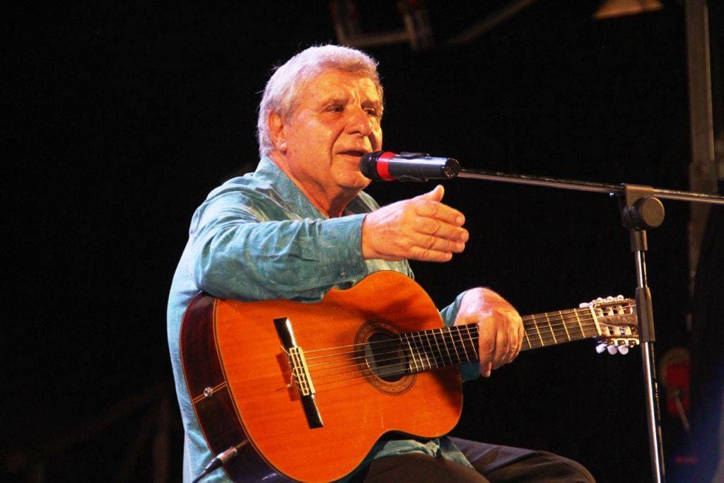 Otello Profazio ad Oriolo: doppio appuntamento con il cantastorie della tradizione meridionale