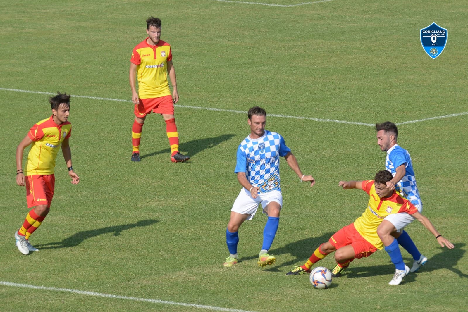 Calcio, Eccellenza: il Corigliano vince 3-2 con l'Isola Capo Rizzuto
