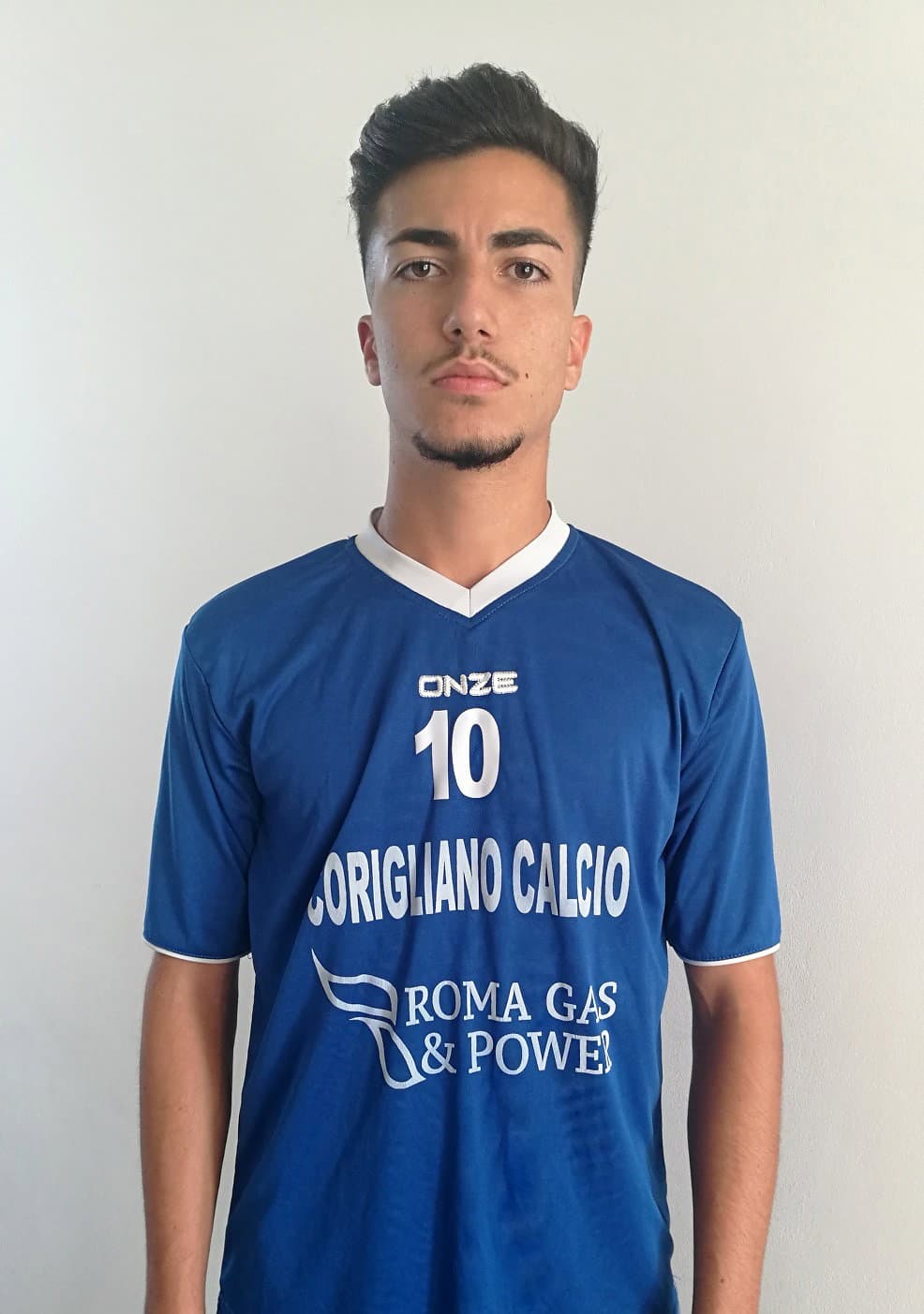 Calcio: il Corigliano avvia la campagna abbonamenti e acquista il giovane Palma