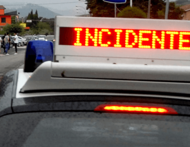 Auto contromano sull'A2. Scontro frontale tra gli svincoli di Frascineto e Sibari.Un morto e una ferita