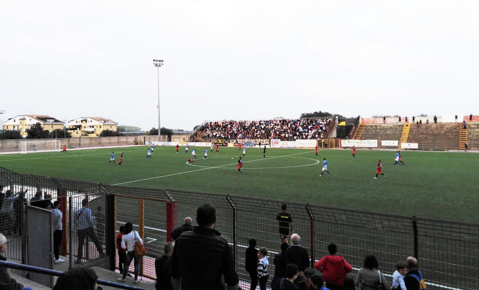 Corigliano troppo forte per una Rossanese a... "metà"