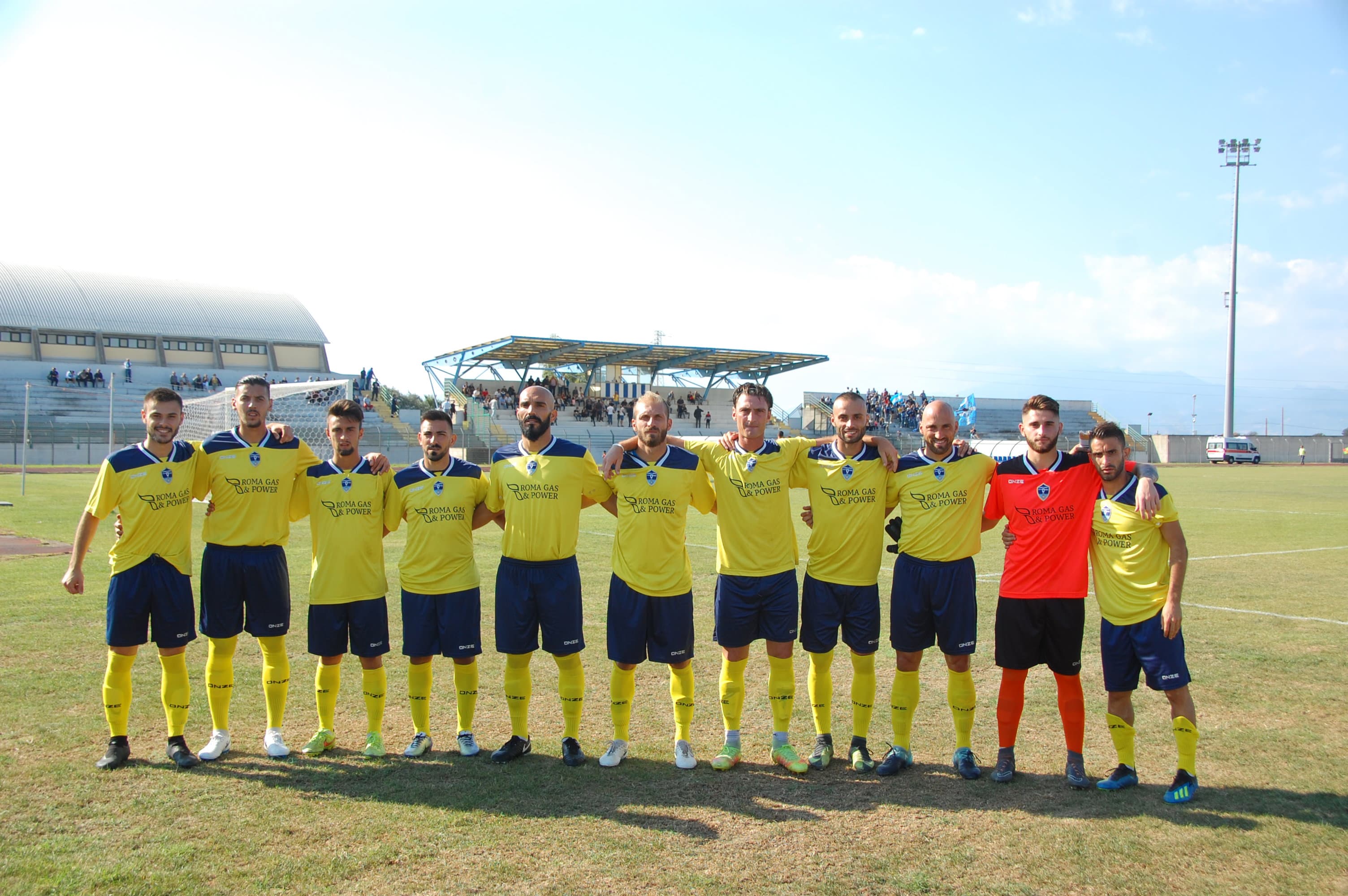 Calcio, Eccellenza: il Corigliano supera 5-1 lo Scalea e vola in classifica