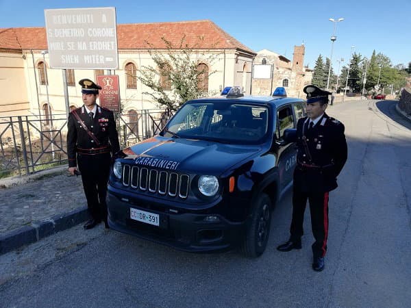 Carabinieri Corigliano: San Demetrio Corone,arrestato uomo per estorsione e minacce ad una famiglia