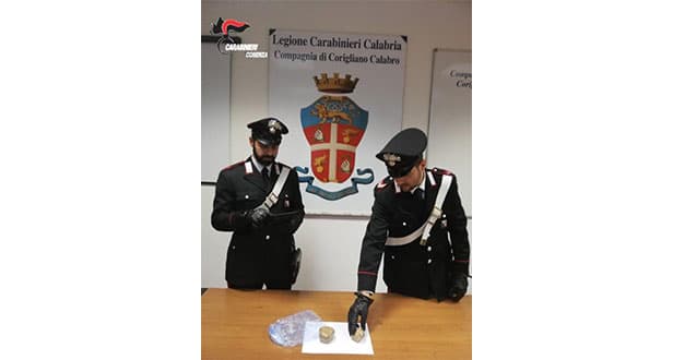 Droga pura in macchina, Carabinieri di Corigliano arrestano pregiudicato locale