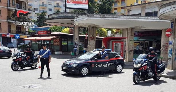 Cosenza: arrestato immigrato irregolare per il reato di atti sessuali con minore
