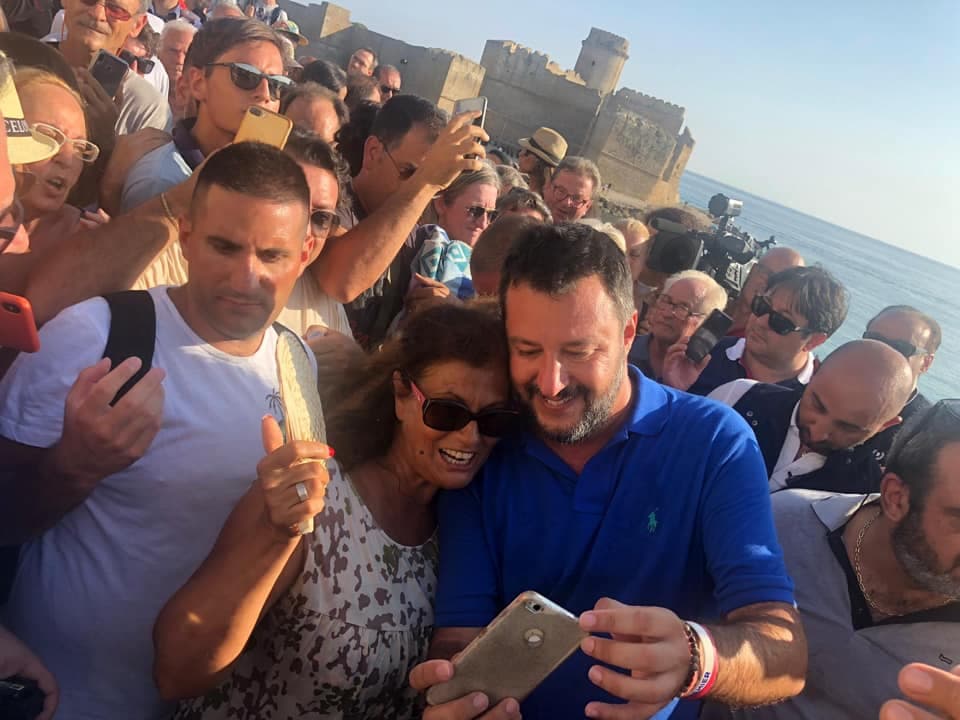 Salvini sulla statale 106 jonica: "E' una roba..."