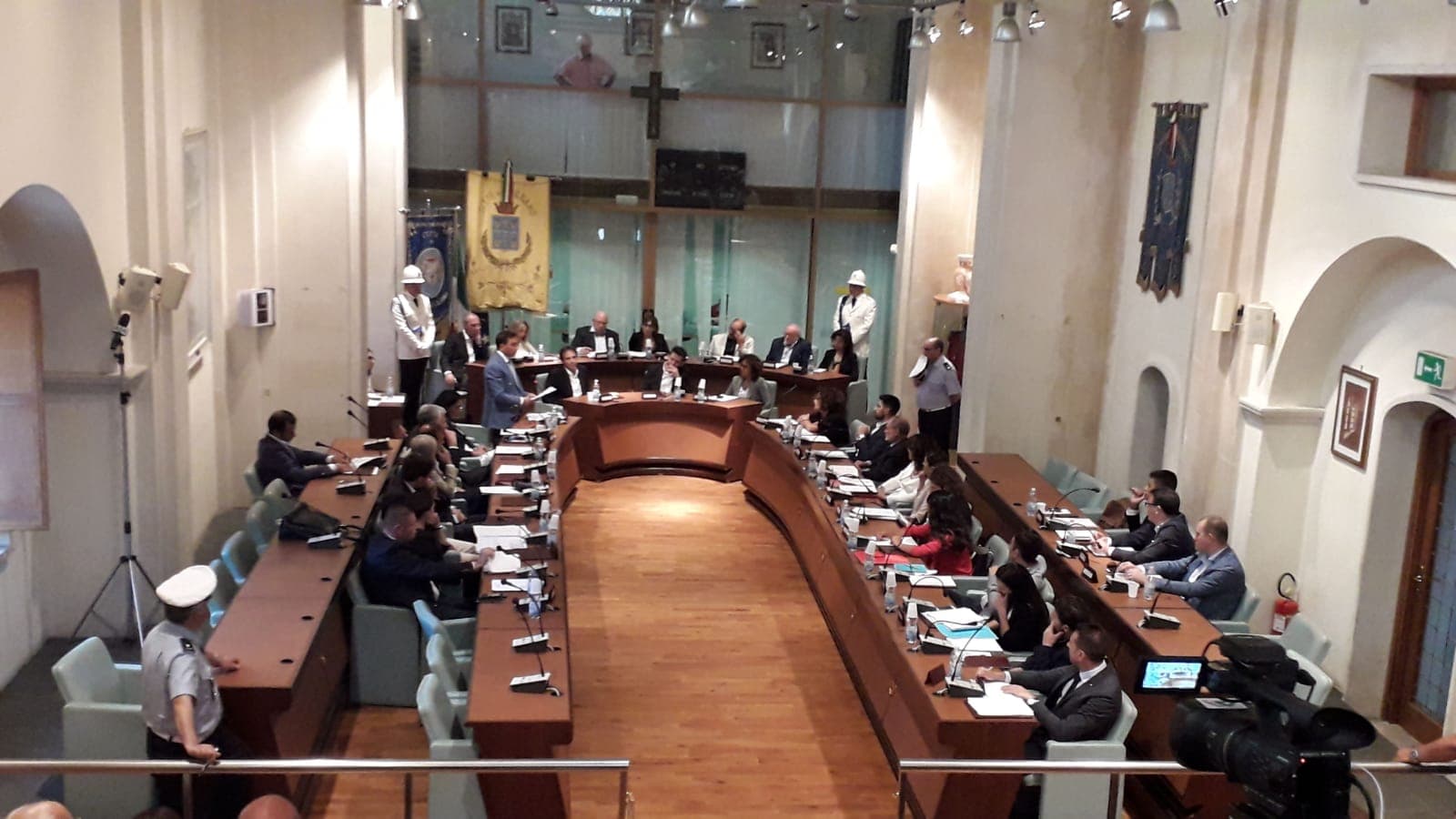 Gruppo consiliare maggioranza Corigliano Rossano: "Troppe bufale minoranza intasano i social. Basta falsificazione costante della realtà"
