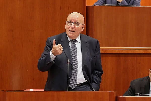 Regionali, Oliverio accelera: voto entro il 2019