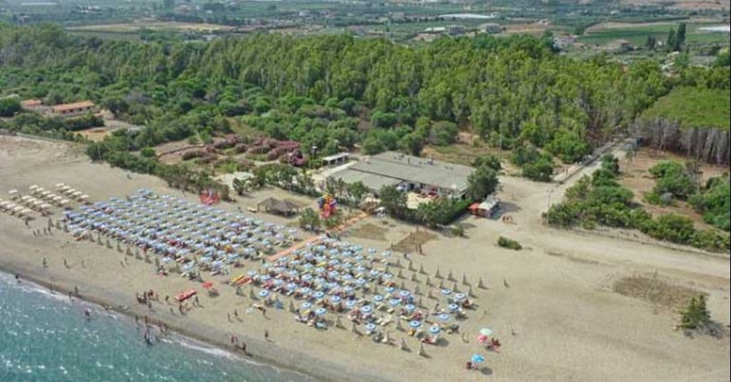 Villaggio Vascellero dovrà restituire i terreni ai cariatesi. Il Consiglio di Stato accoglie le ragione dell'amministrazione Greco
