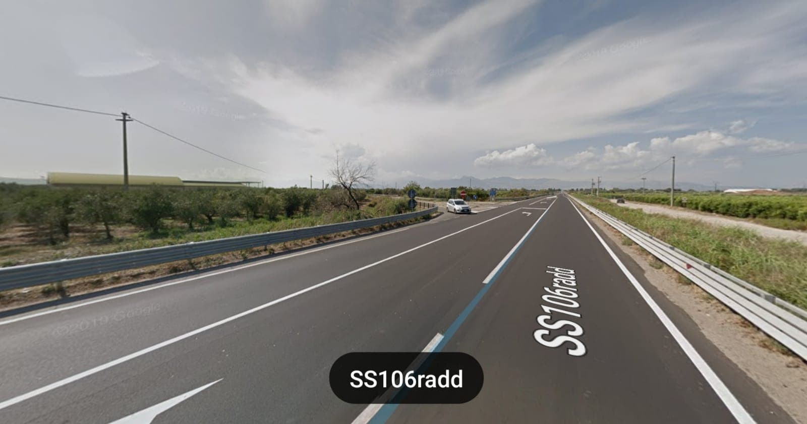 Nella notte grave incidente sulla 106