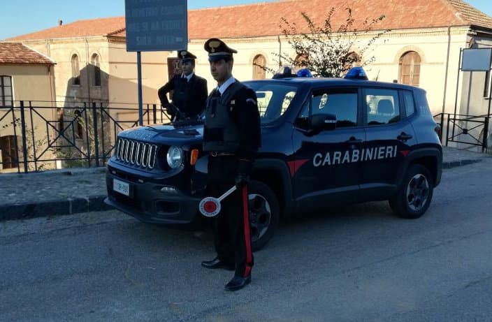 Minacce e aggressioni da parte dell’ex: i Carabinieri pongono fine al calvario di una donna