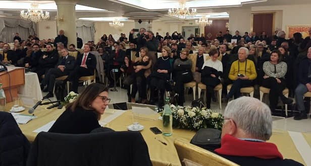 De Micheli: «Callipo una persona speciale, rappresenta il riscatto di questa terra»