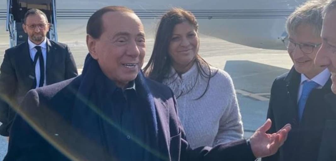 Berlusconi a Tropea: «Idealmente sarò anche io nella squadra di Jole»