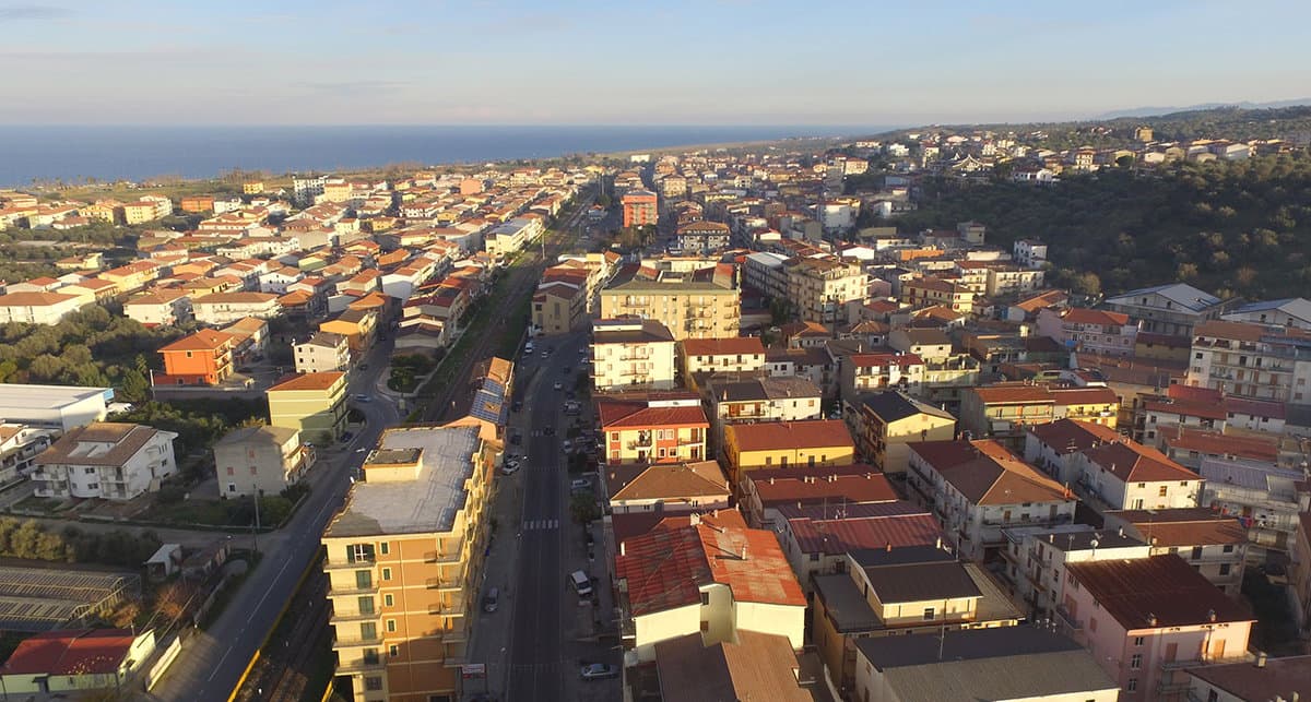 Scuole chiuse a Crosia per disinfestazione