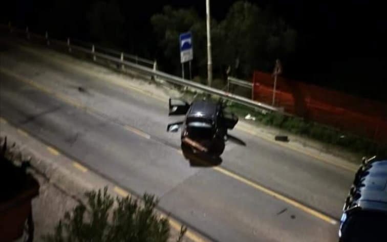 Violento incidente sulla Statale 106 all'altezza di contrada Toscano