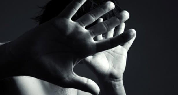 Corigliano Rossano: arrestato in flagranza di reato per maltrattamenti in famiglia