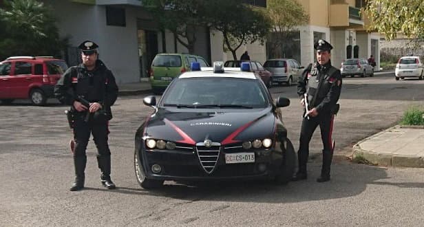 Con la scusa di essere autorizzato evade dai domiciliari per una uscita domenicale