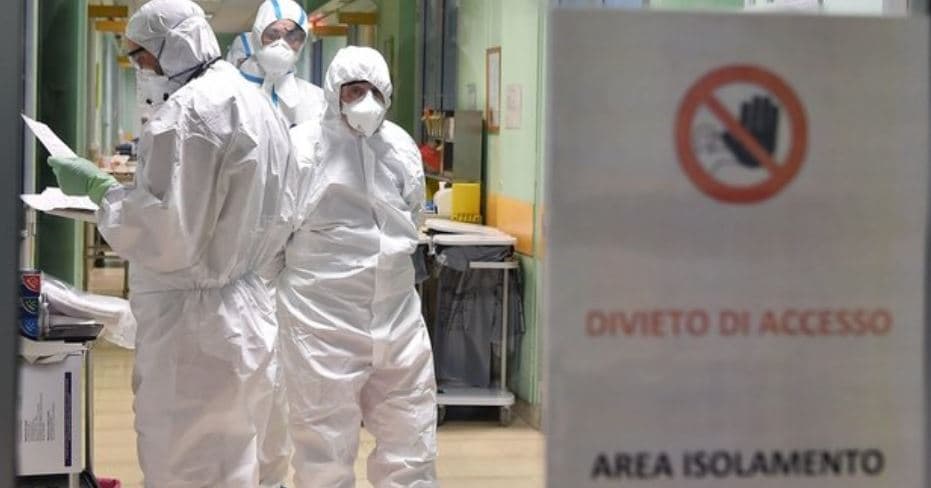 Covid-19, nuovo tragico record: oggi 793 morti e 4821 contagiati in più