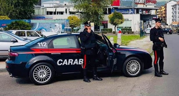 Inseguimento sulla statale 107, i carabinieri arrestano un pregiudicato crotonese