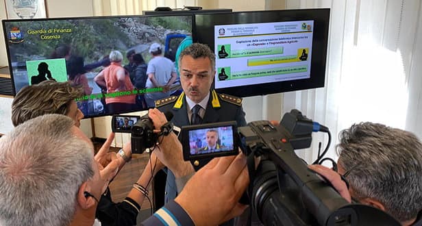 Operazione Demetra: 80 centesimi per ogni cassetta raccolta