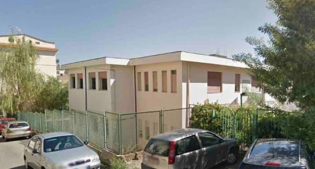 Scuole, per 550 bambini non suonerà la campanella. La denuncia di Zagarese e Madeo