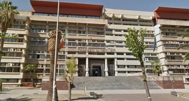 Tentata rapina in banca, arrestato un pregiudicato cosentino