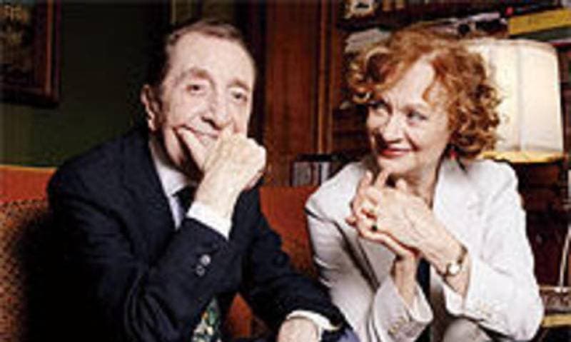 Compleanno Giuliana Lo Jodice, gli auguri dell'Amministrazione Comunale di Corigliano-Rossano