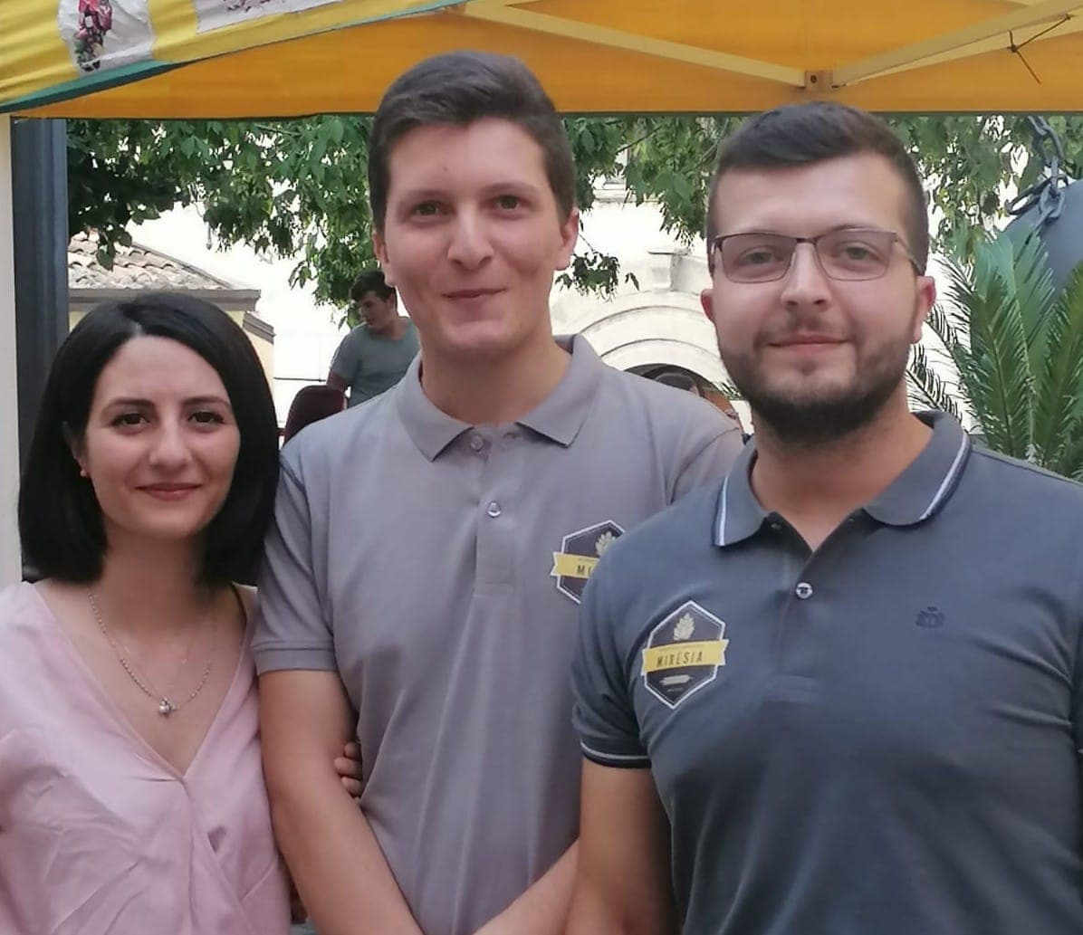 Da Vaccarizzo Albanese il primo birrificio agricolo di Calabria e del sud Italia: la storia di Natale e Pierluigi Godino