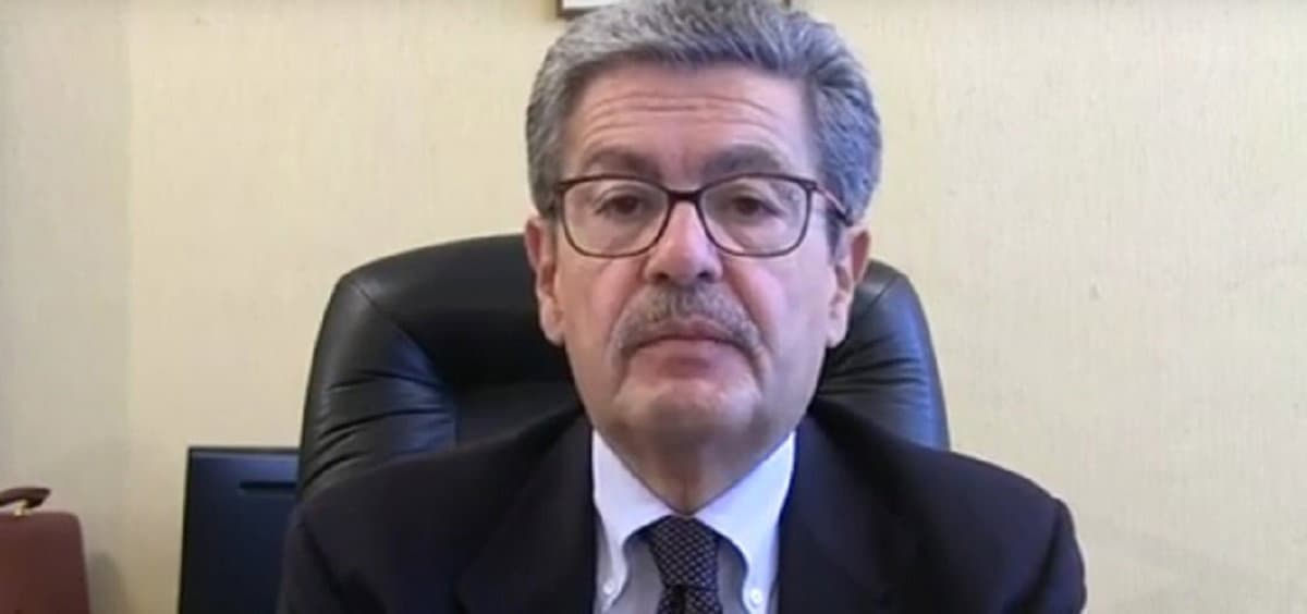 “Sistema Cosenza”, sospensione dall’esercizio di pubblico ufficio nei confronti di 9 indagati