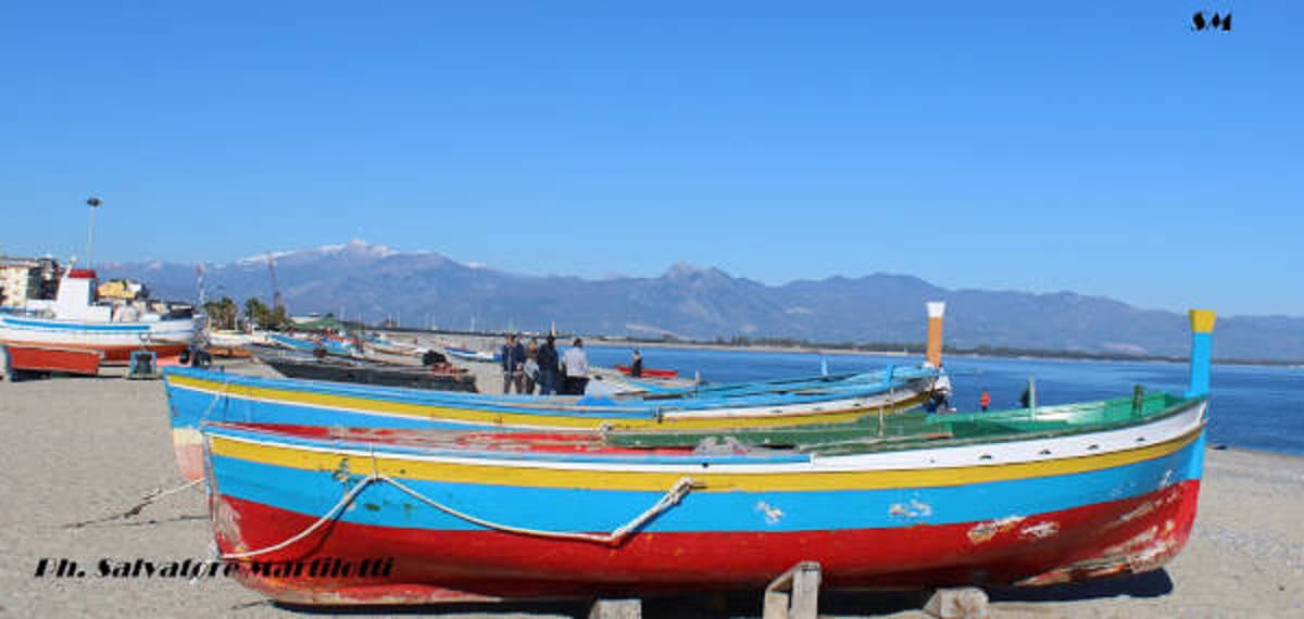 Schiavonea, Gente di mare: «L’addio commosso a Cosimo Marghella, unico superstite della tragedia del 1974»