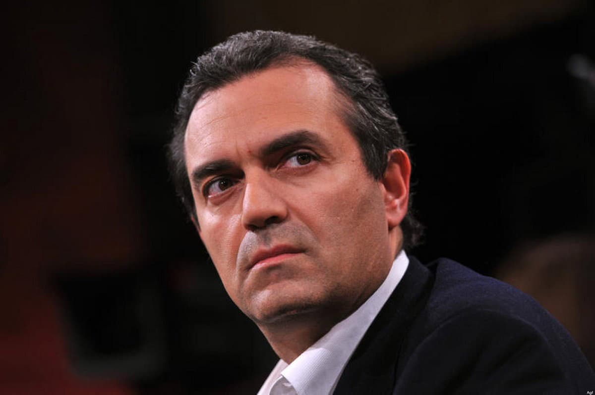Regionali, demA Calabria annuncia: «Oltre 100 comitati nati nella Regione sostengono De Magistris»