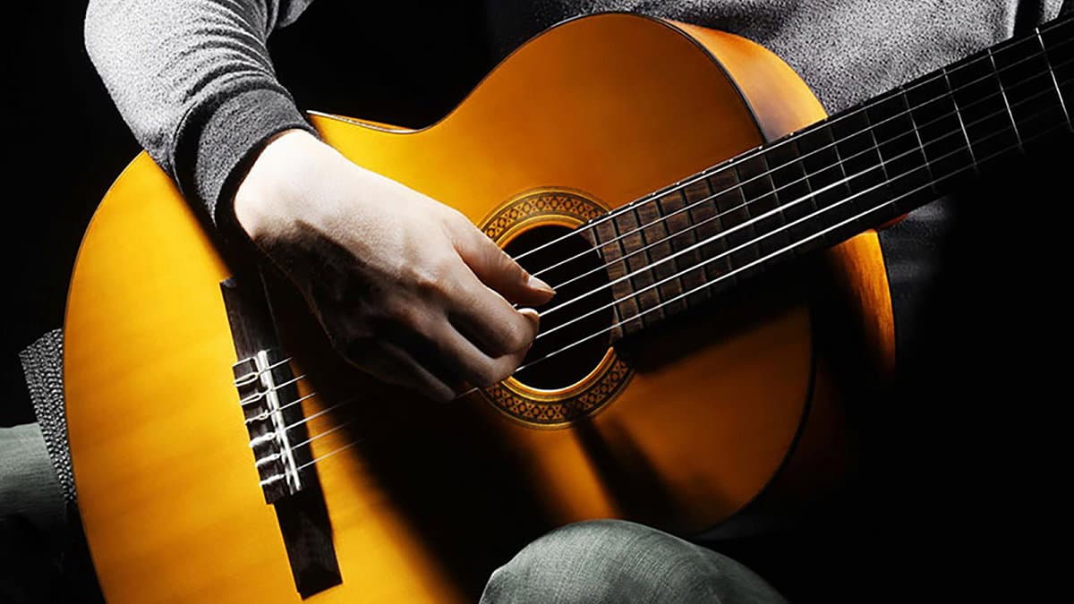 Corigliano-Rossano, concerto per chitarra del maestro Orlando per “La Città della musica”