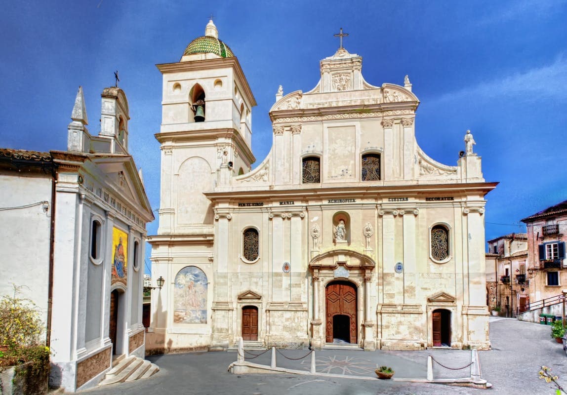 Corigliano-Rossano, sabato 27 marzo in scena “Il mistero della madre” in diretta dalla Cattedrale di Rossano