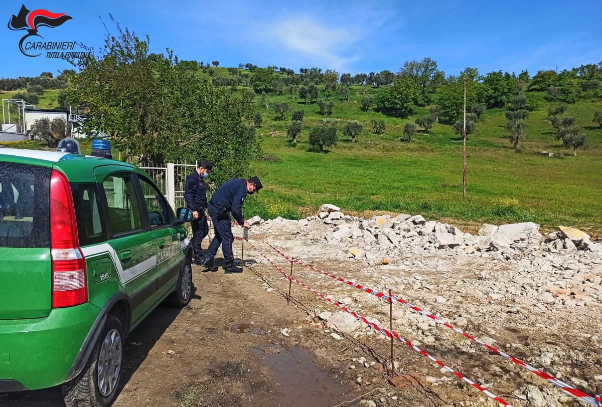 Mongrassano, smaltimento illecito rifiuti da demolizione