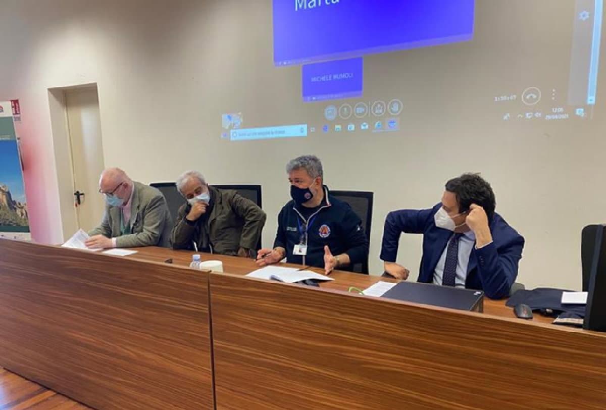 Vaccinazioni nei luoghi di lavoro, firmato il protocollo tra la Regione e i Sindacati