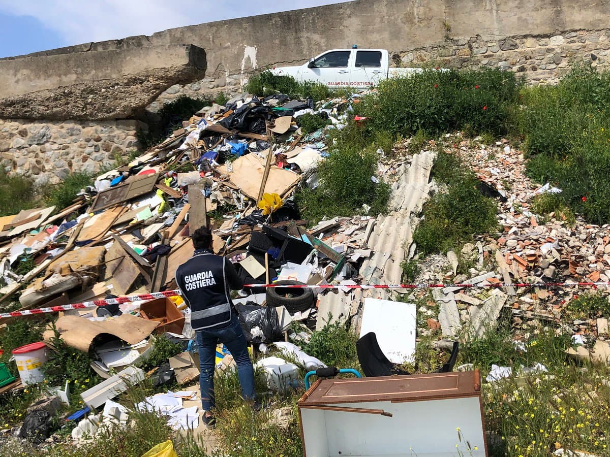 Operazione “Onda Blu”, la Guardia Costiera in prima linea nel contrasto ai reati ambientali