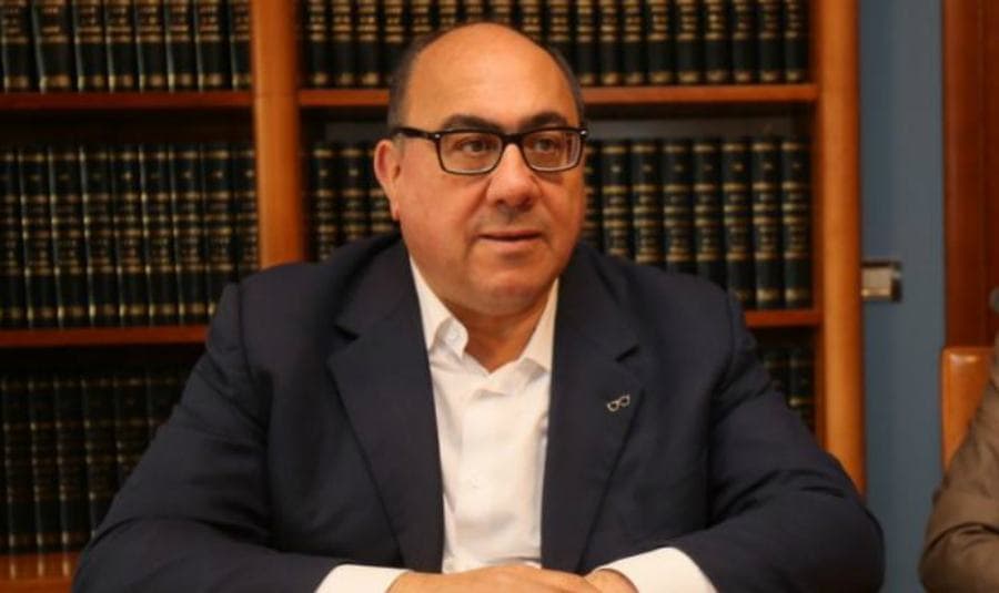 Personale sanità, Rizzo solleva un polverone. Guccione: «Longo applichi poteri straordinari»