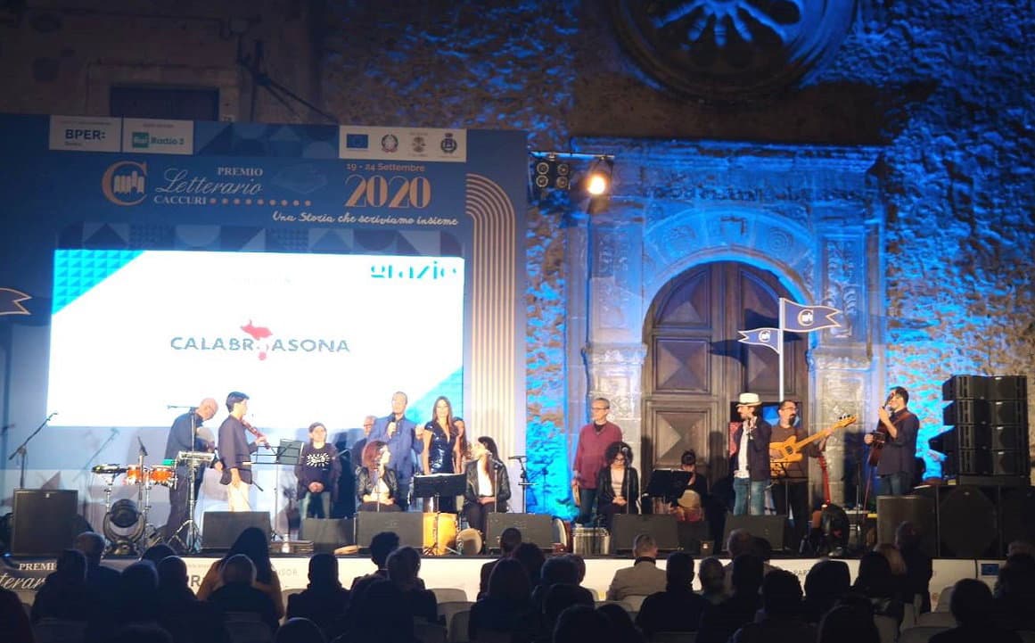 Saranno protagonisti de “La Calabria che suona” le sorprendenti percussioni dei Cumededè
