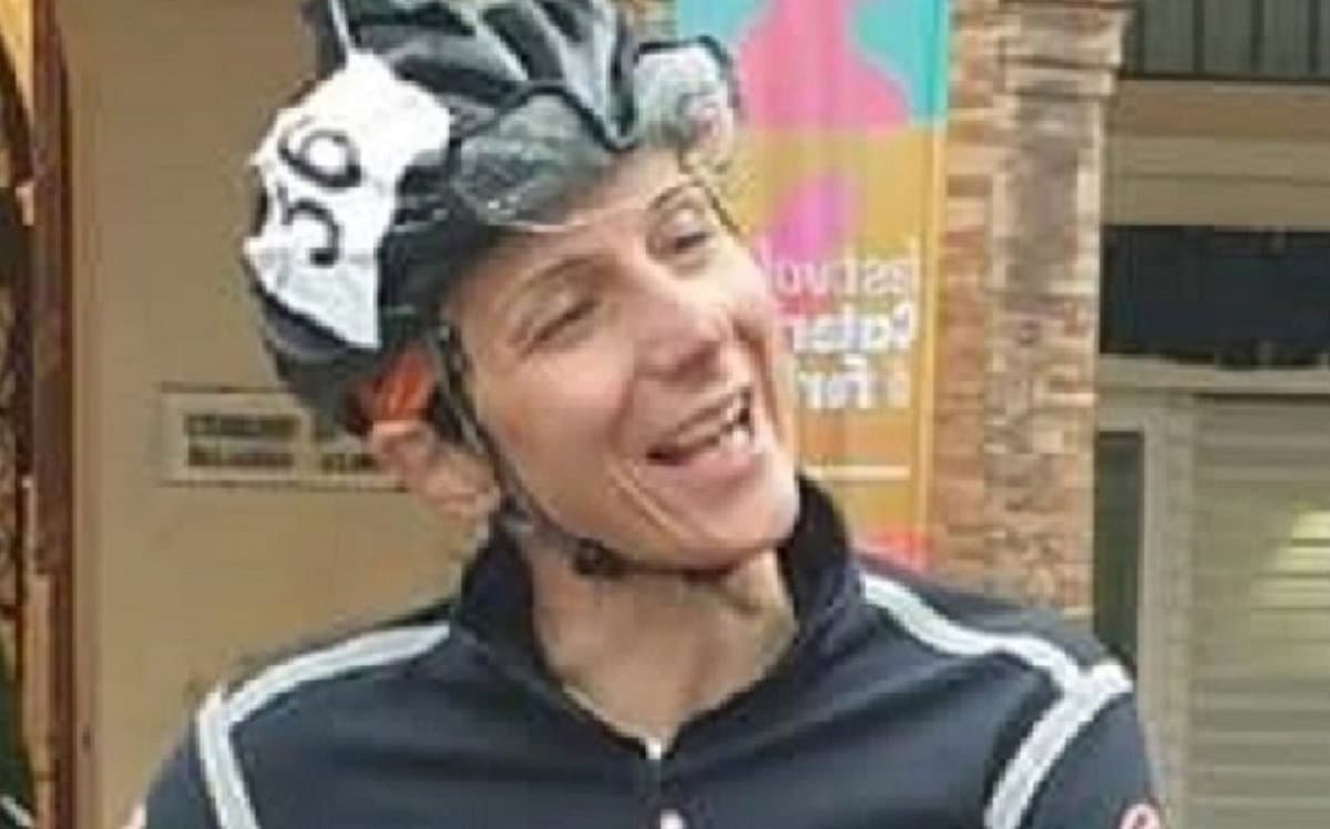 Morano Calabro, la ciclista Lucia Minervino percorre 595 km. Trentacinque ore non stop nella natura
