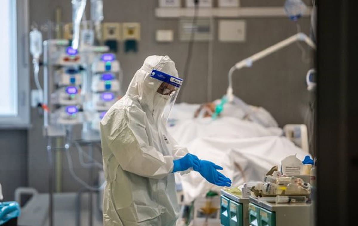 Covid, la Calabria registra 130 nuovi casi e 3 vittime - TUTTI I NUMERI DEL CONTAGIO