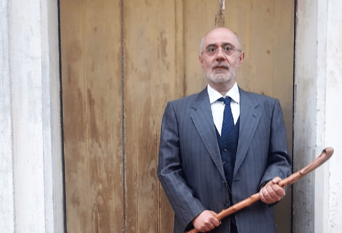 ARIE E RECITATIVI – Vicoli, belve e verità